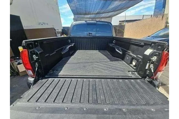 $33777 : Toyota Tacoma 2019 4x2 TRD O image 7