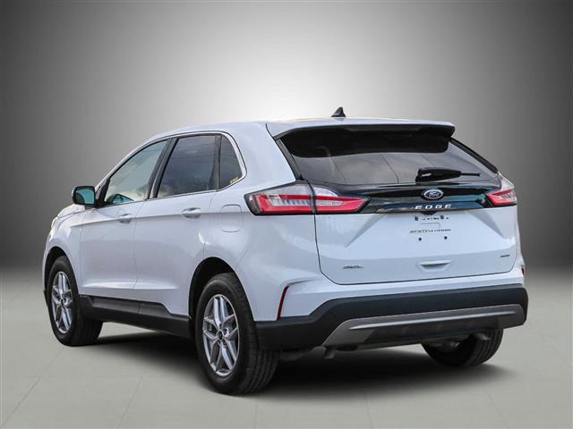 Pre-Owned 2023 Ford Edge SEL image 6