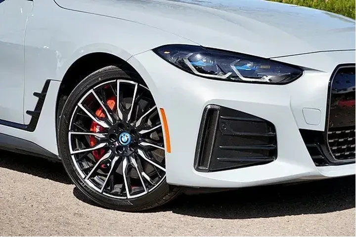 $34895 : BMW i4 2022 AWD M50 Gran Cou image 4