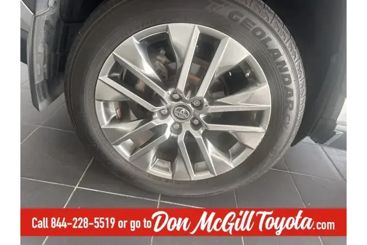 $21683 : Toyota RAV4 2019 Limited 4dr image 4