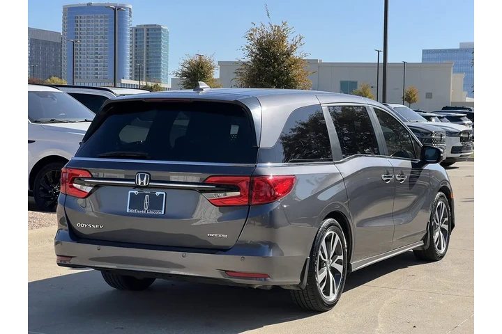 $37794 : Honda Odyssey 2024 Touring 4 image 9