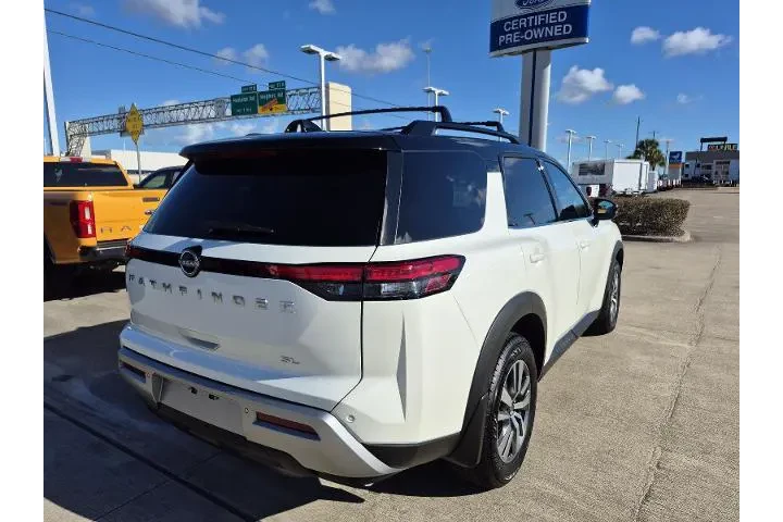 $33782 : Nissan Pathfinder 2024 SL 4d image 9