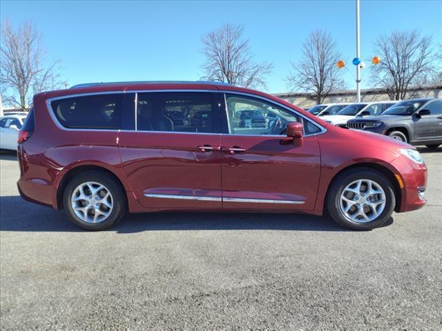 $24989 : PRE-OWNED  CHRYSLER PACIFICA T image 3
