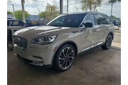 $27990 : Lincoln Aviator 2020 AWD Res thumbnail