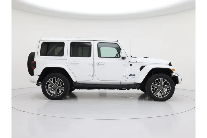 $30998 : Jeep Wrangler Unlimited 2022 image 7