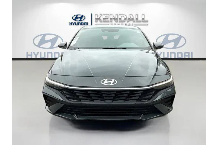 $17999 : Hyundai ELANTRA 2025 SE 4dr image 2