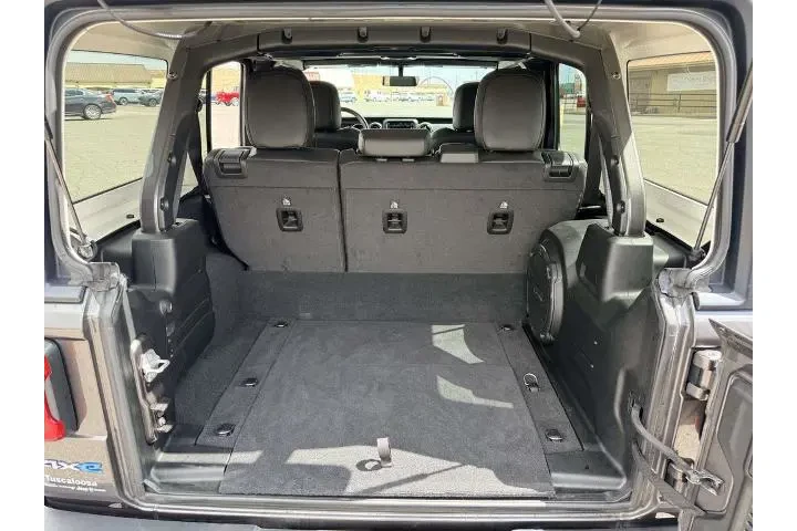 $28958 : Jeep Wrangler 2023 4x4 Sahar image 10