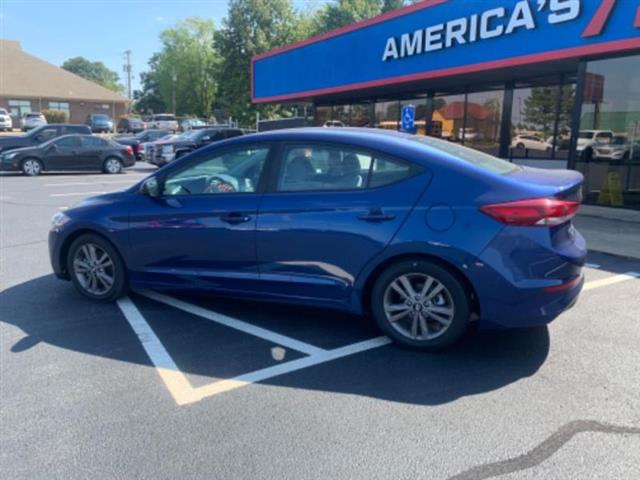 2018 Elantra image 6