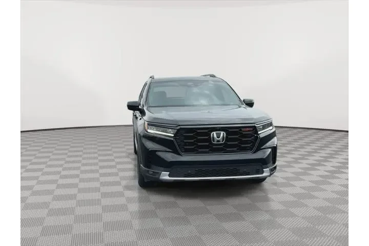 $38000 : Honda Pilot 2024 AWD TrailSp image 3