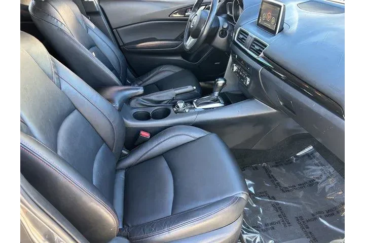 $13851 : Mazda Mazda3 2016 i Grand To image 9