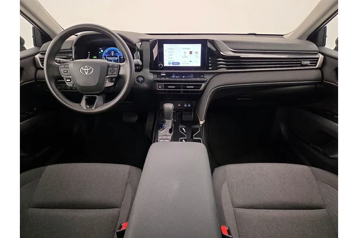 $26998 : Toyota Camry 2025 LE 4dr Sed image 9