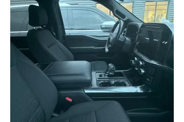 $39904 : Ford F-150 2022 4x4 XLT 4dr image 5