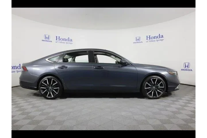 $32975 : Honda Accord Hybrid 2023 Tou image 8