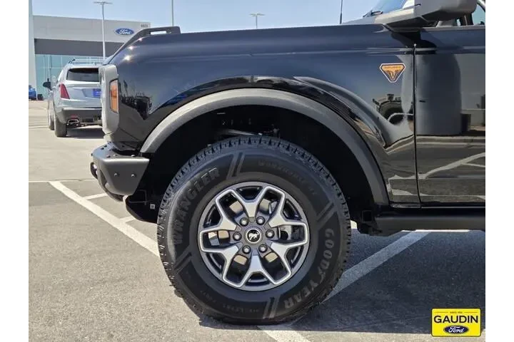 $38888 : Ford Bronco 2022 4x4 Base Ad image 10