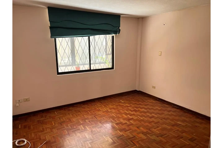 $400 : Departamento en lugar estrateg image 6