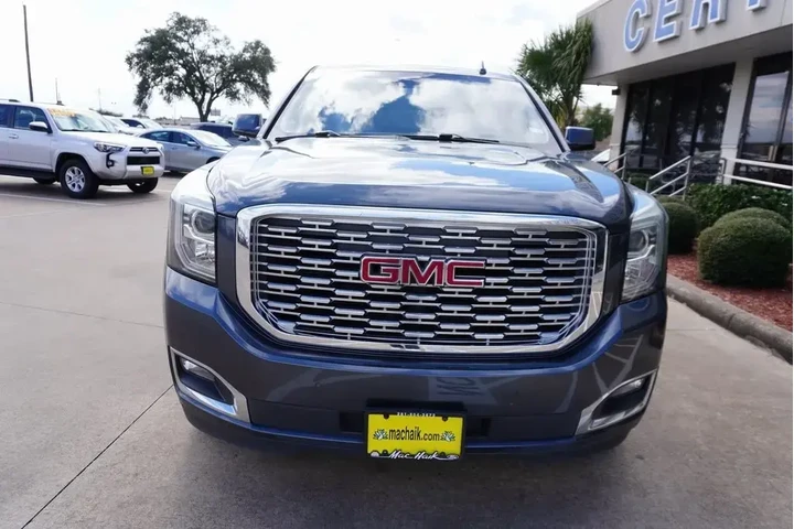 $34888 : GMC Yukon 2019 4x2 Denali 4d image 2