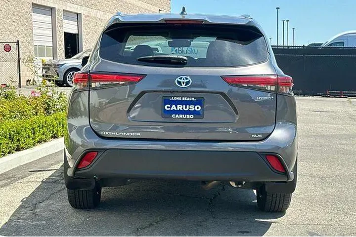 $34975 : Toyota Highlander Hybrid 202 image 5