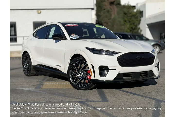 $37995 : Ford Mustang Mach-E 2023 AWD image 1