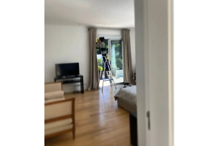 Ofrecemos empleo image 1