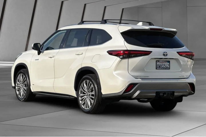 $38900 : Toyota Highlander Hybrid 202 image 10