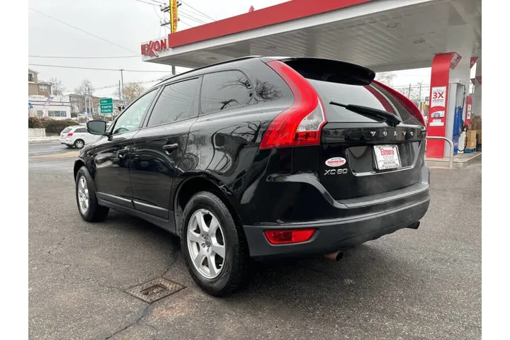 $6999 : 2011 XC60 3.2 R-Design image 7