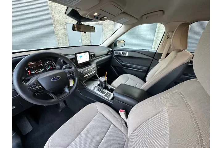 $19999 : 2020 Explorer image 3