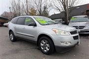 $6995 : 2011 Traverse LS thumbnail