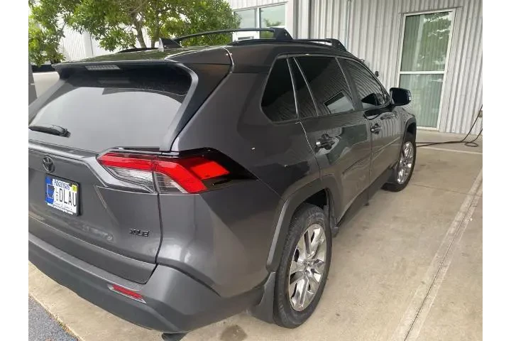 $37942 : Toyota RAV4 2025 XLE Premium image 5