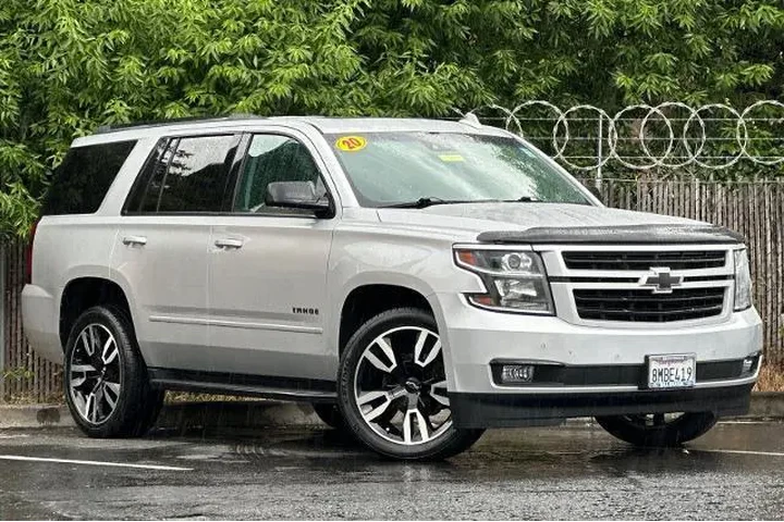 $39990 : Chevrolet Tahoe 2020 4x4 Pre image 2