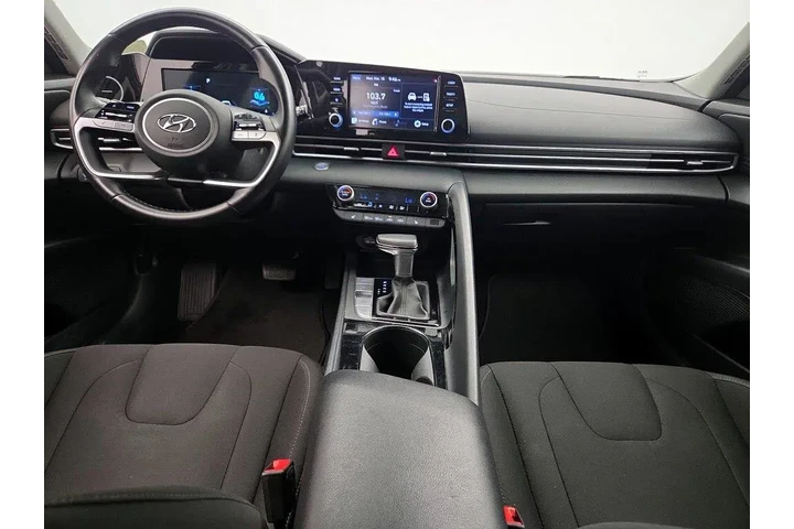 $18998 : Hyundai ELANTRA 2021 SEL 4dr image 9