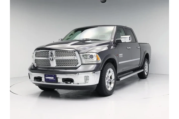 $28998 : Ram 1500 2018 4x4 Laramie 4d image 4