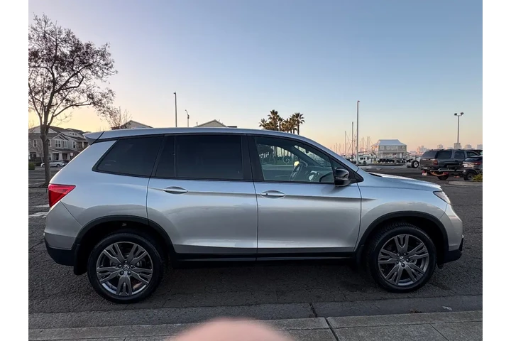 $18988 : 2019 Passport EX-L image 5