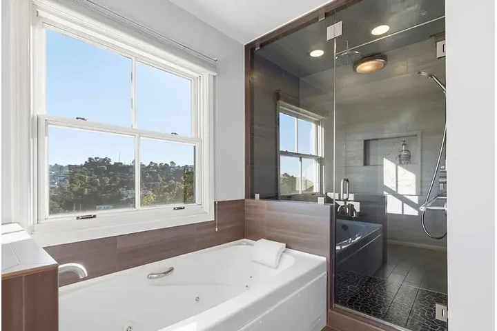 $4500 : PROPERTY FOR RENTALS image 7