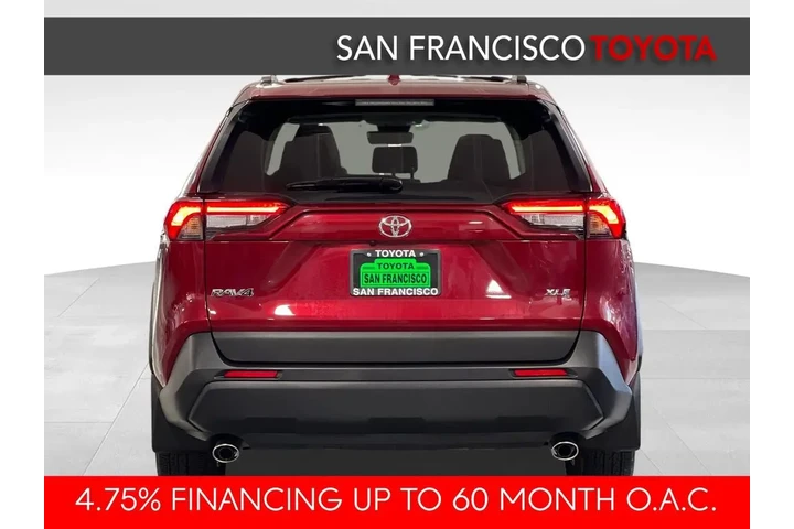 $32799 : Gold Certified 2024 RAV4 XLE image 4