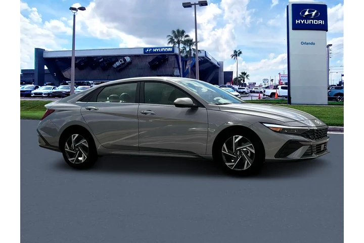 $24003 : Hyundai ELANTRA 2025 SEL Con image 10