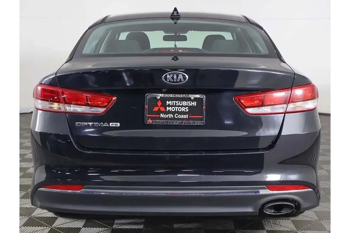 $8999 : Kia Optima 2017 LX 4dr Sedan image 9