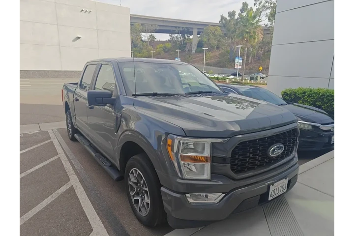 $25900 : Ford F-150 2021 4x2 XL 4dr S image 2