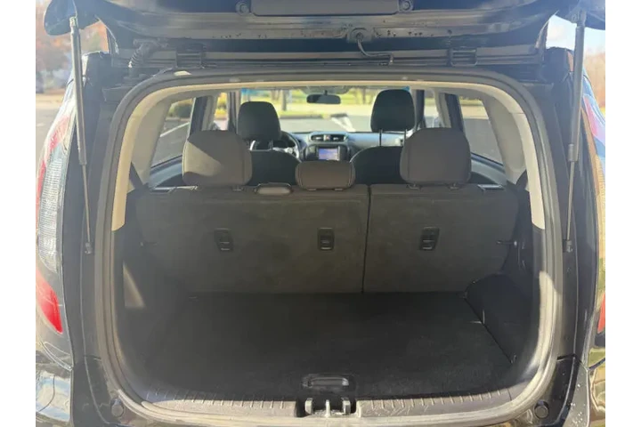 $4999 : 2017 Soul image 8