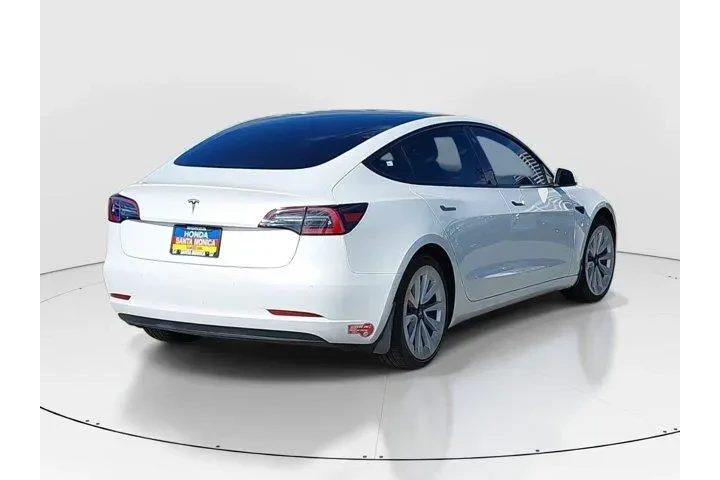 $17552 : Tesla Model 3 2022 4dr Sedan image 5