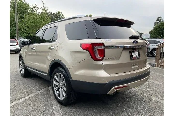 $12985 : Ford Explorer 2017 AWD Limit image 7