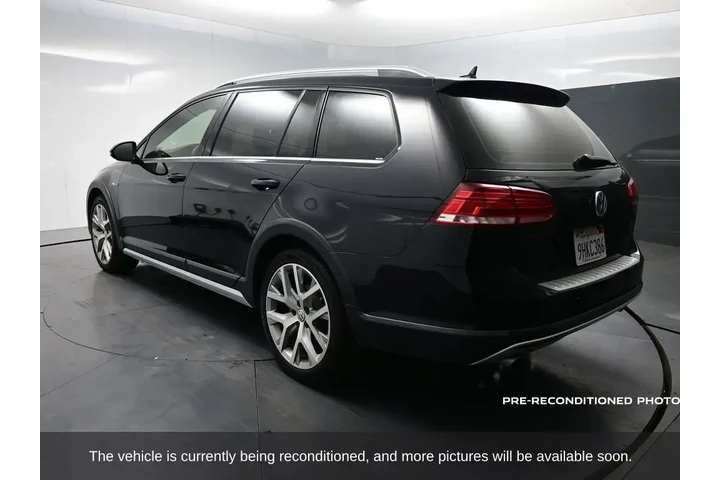 $25479 : Volkswagen Golf Alltrack 201 image 4