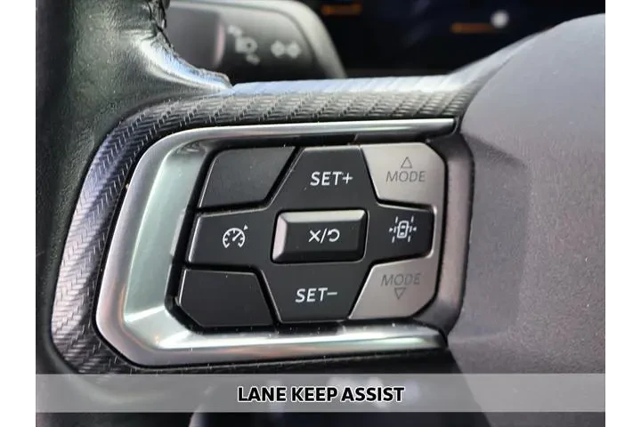 $26995 : Ford Mustang 2024 EcoBoost 2 image 5