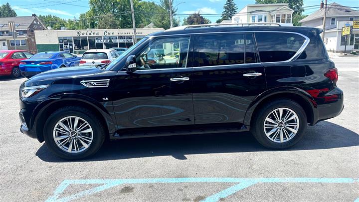 $31995 : 2018 QX80 image 3