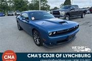 PRE-OWNED 2023 DODGE CHALLENG en Madison WV