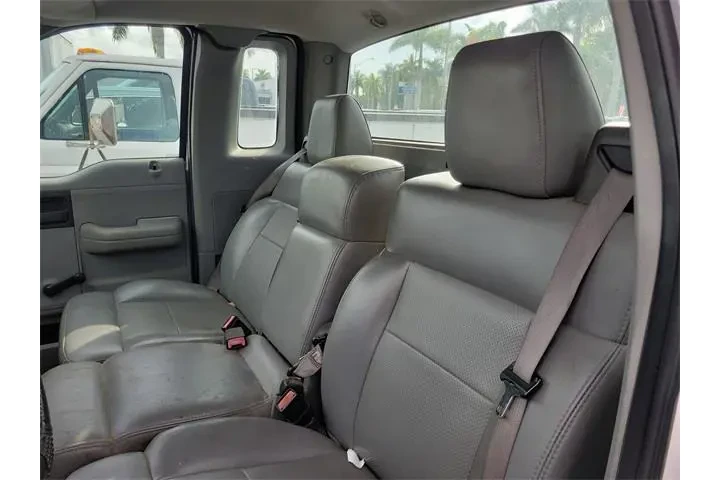 $3990 : Ford F-150 2007 STX 2dr Regu image 10
