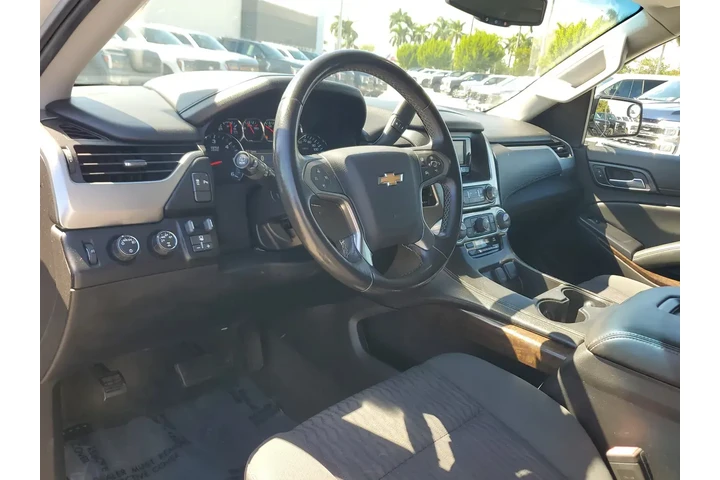 $11990 : Chevrolet Tahoe 2015 4x4 LS image 9