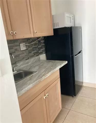 $1200 : Efficent en Homestead image 3