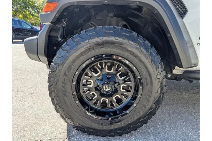 $27997 : Jeep Gladiator 2021 4x4 Spor image 6