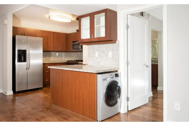 $2550 : 1274 N Crescent Heights Blvd, image 5