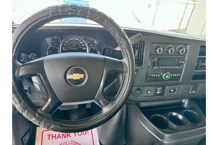 $10950 : 2015 EXPRESS 2500 CARGO image 9